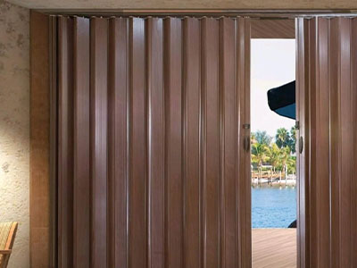 Puertas plegables en PVC